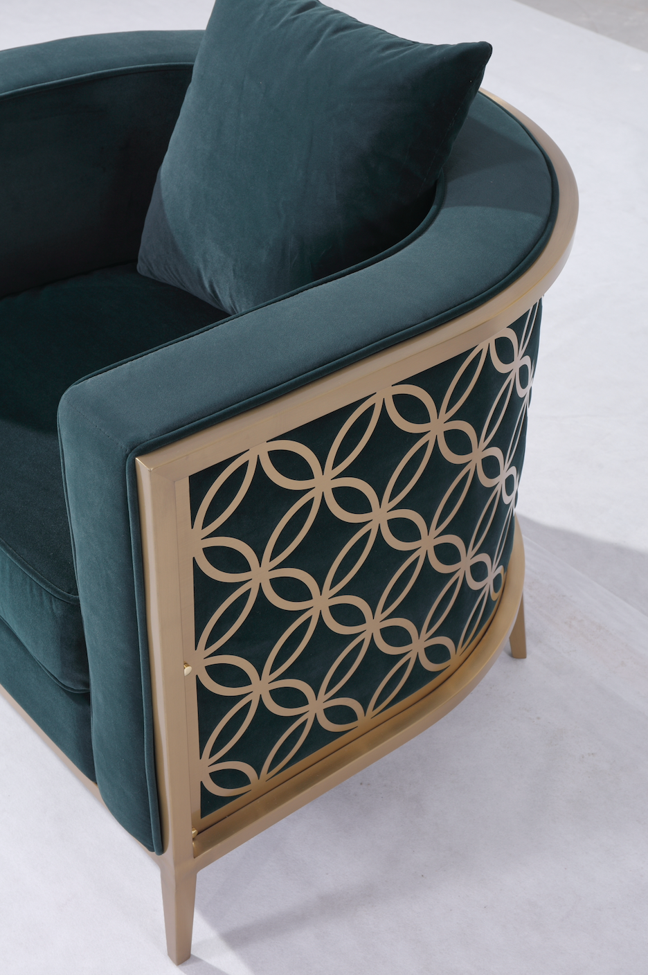 Veera Green Velvet Full Size Accent Chair